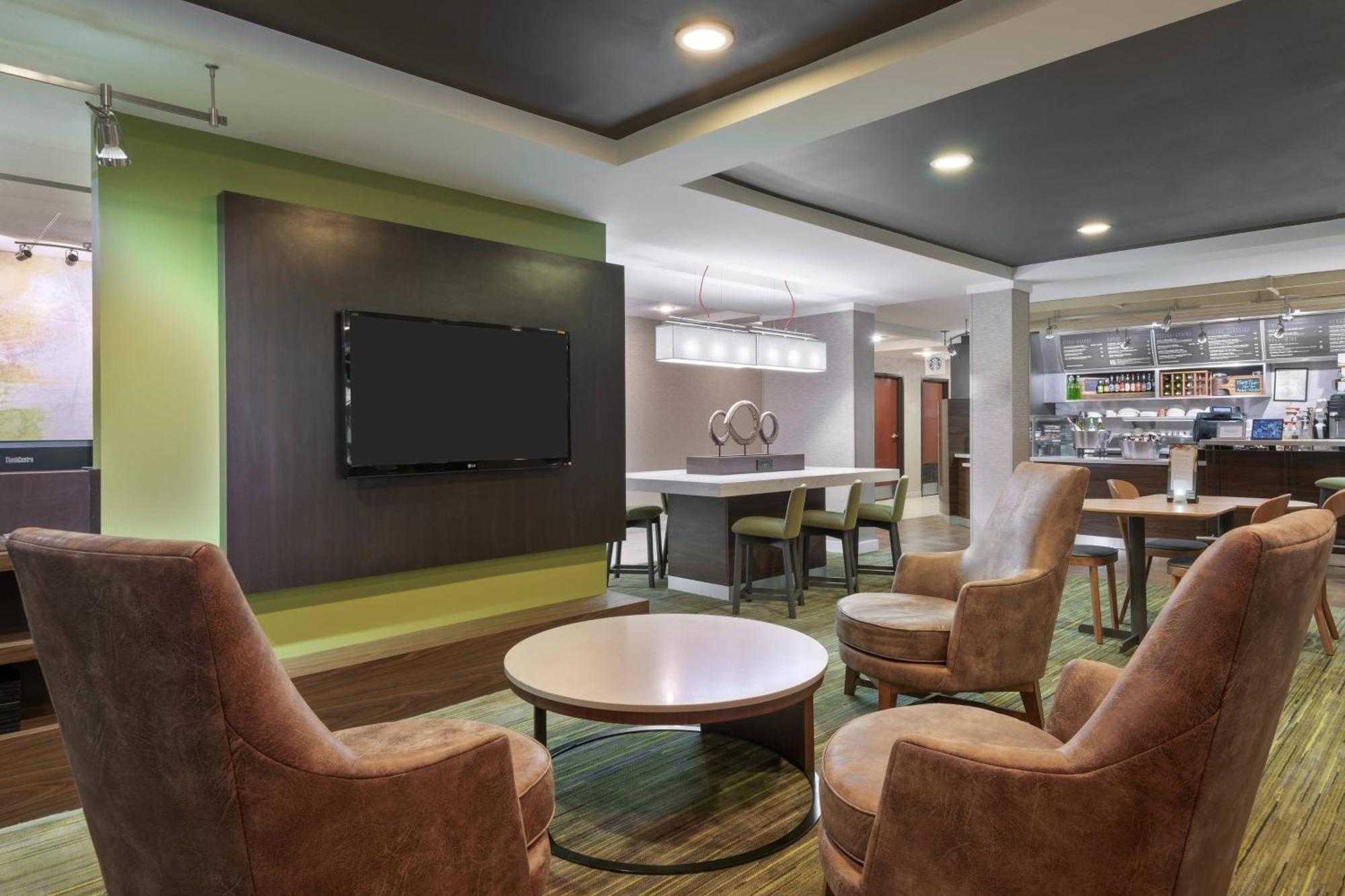 Courtyard Lafayette Airport Hotel Екстериор снимка