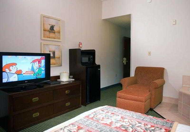 Courtyard Lafayette Airport Hotel Стая снимка
