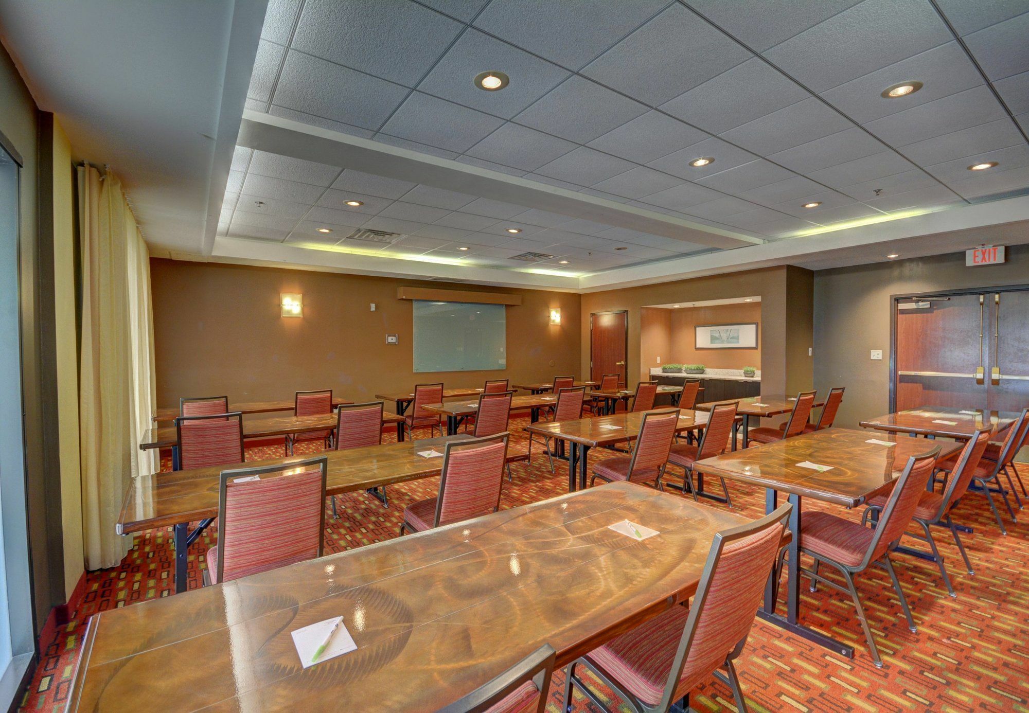 Courtyard Lafayette Airport Hotel Екстериор снимка