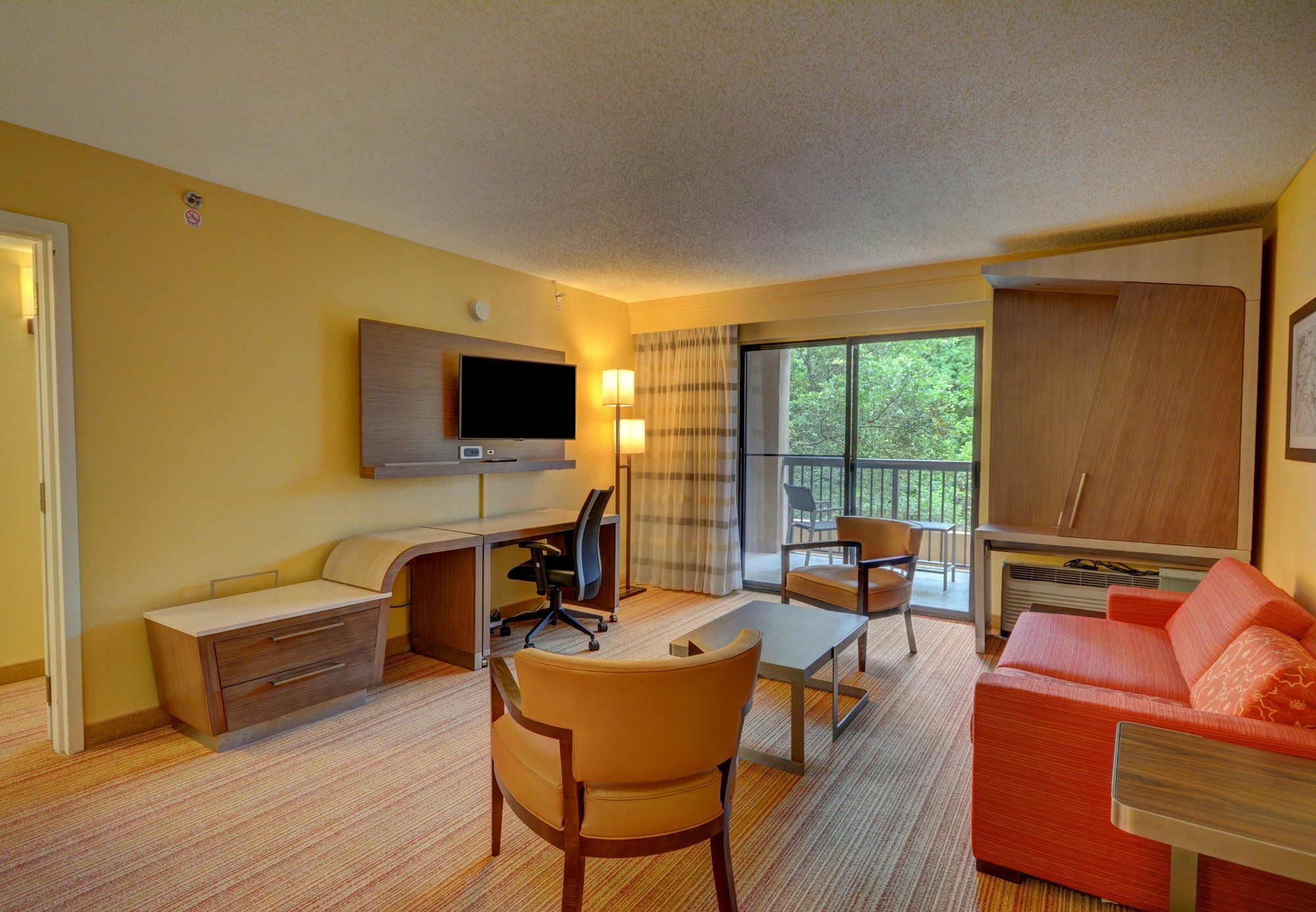 Courtyard Lafayette Airport Hotel Екстериор снимка