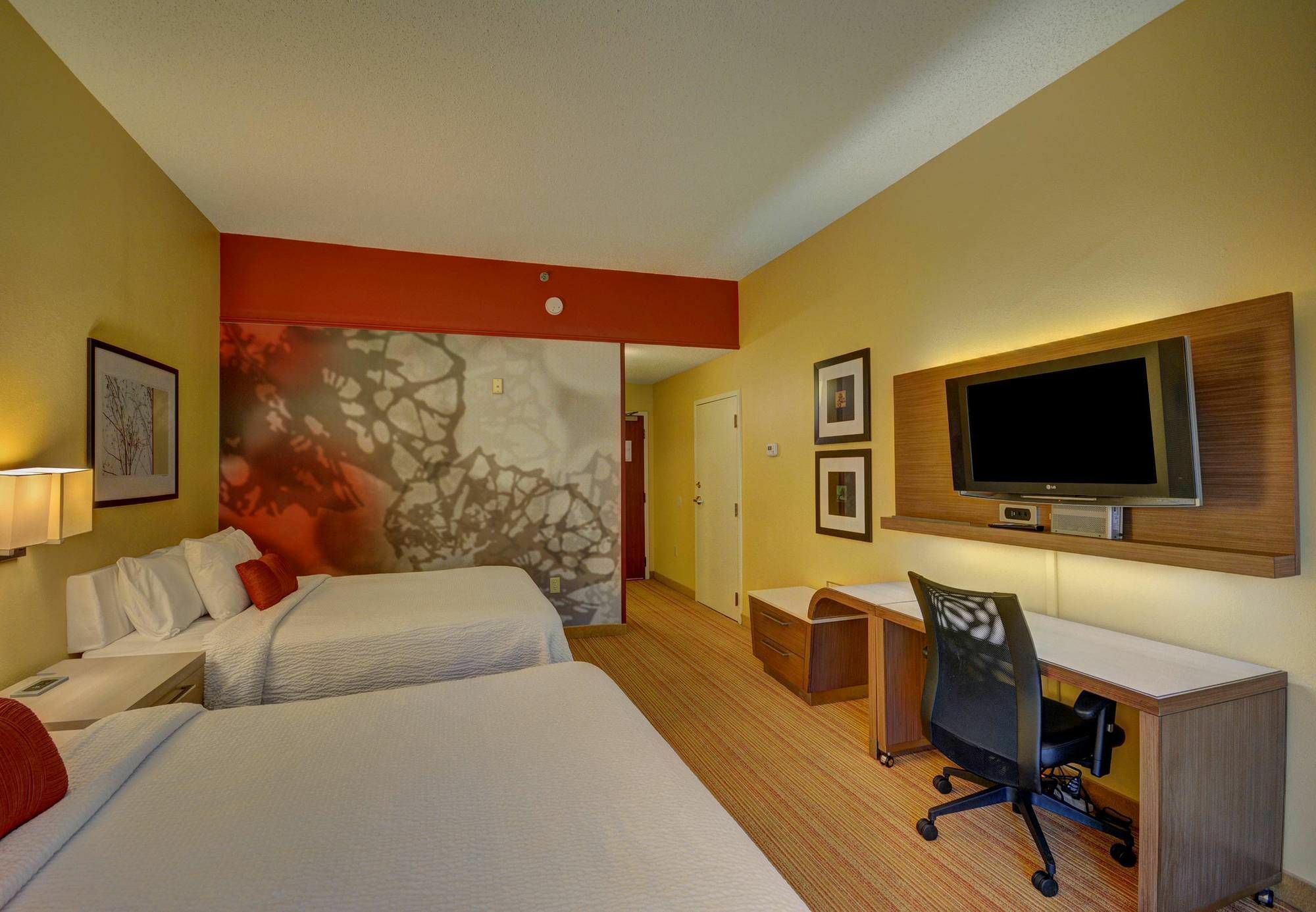 Courtyard Lafayette Airport Hotel Екстериор снимка